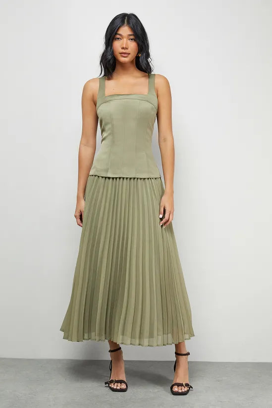 Satin Fitted Bodice Chiffon Pleated Skirt Midi Dress